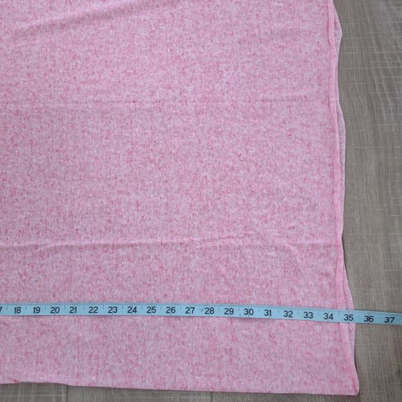 NWT - BCBG Generation PINK Warm Vibes Think Knit Infinity Scarf - Picture 5 of 6